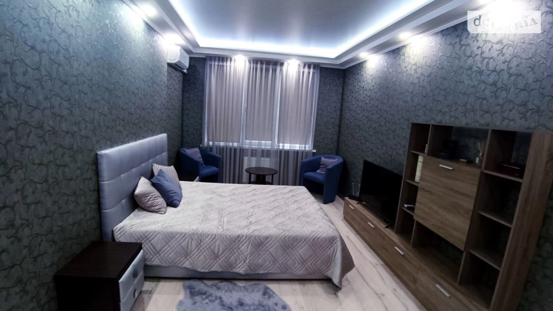Продается 1-комнатная квартира 44.5 кв. м в Броварах, ул. Вячеслава Черновола, 2А