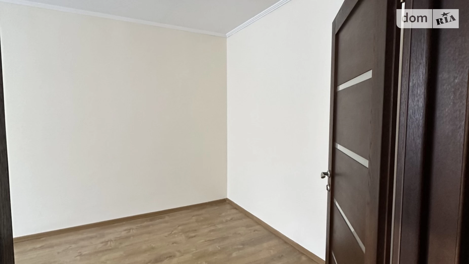 Продается 1-комнатная квартира 39.1 кв. м в Ивано-Франковске, ул. Федьковича, 110