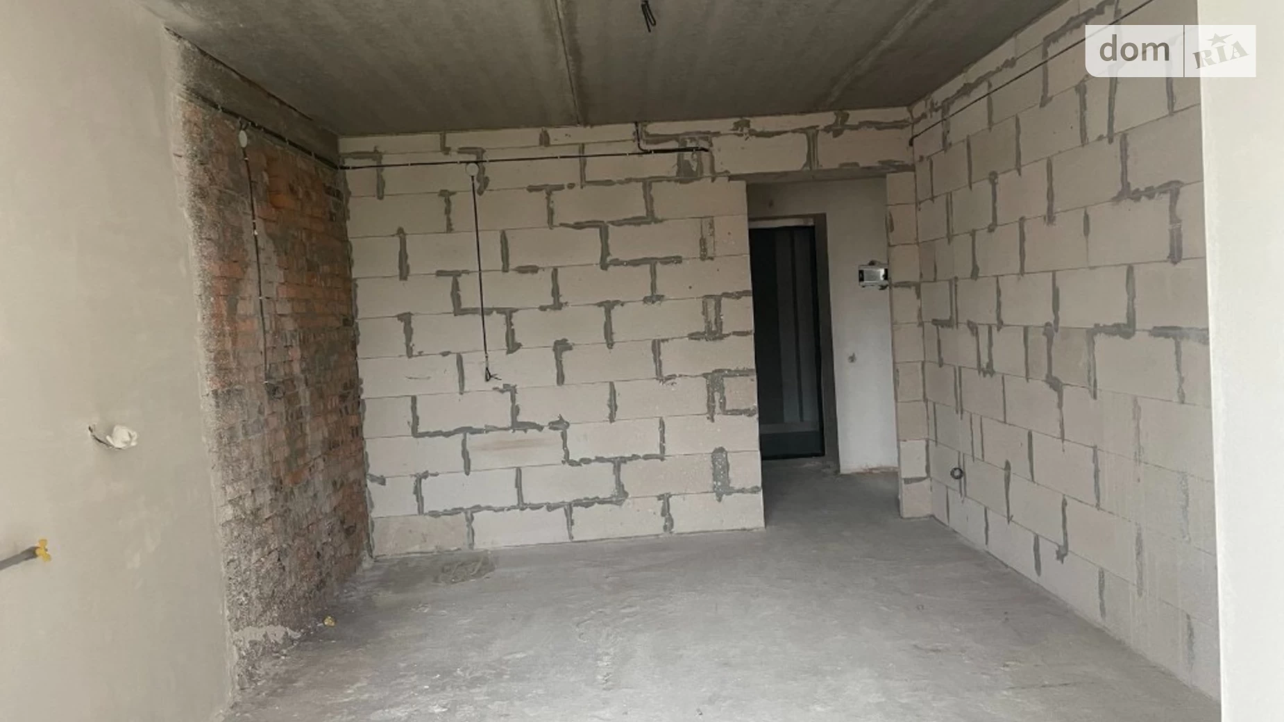 Продается 1-комнатная квартира 42 кв. м в, цена: 36000 $ - фото 2