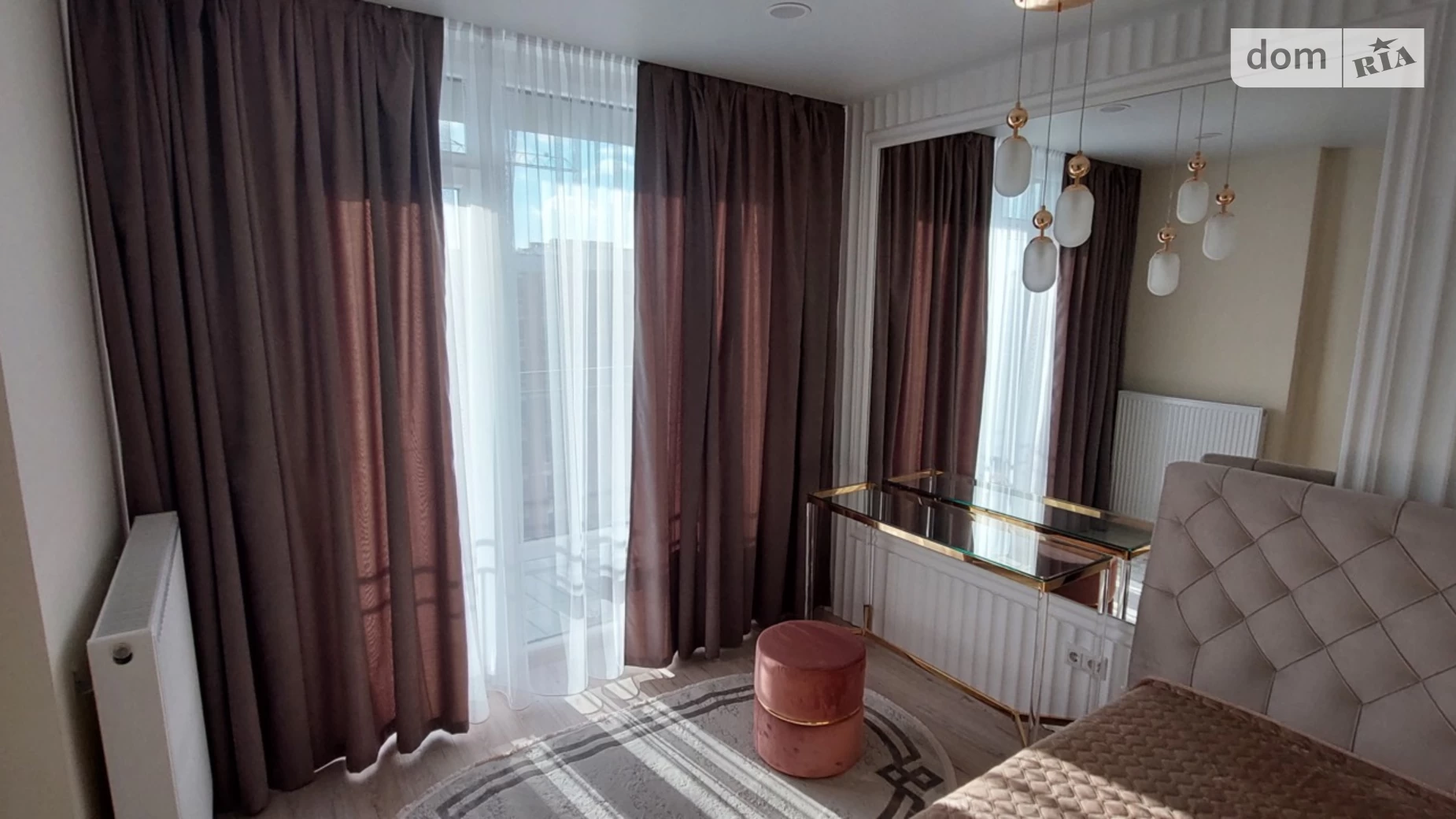Продается 2-комнатная квартира 48 кв. м в Ивано-Франковске, ул. Крайковского