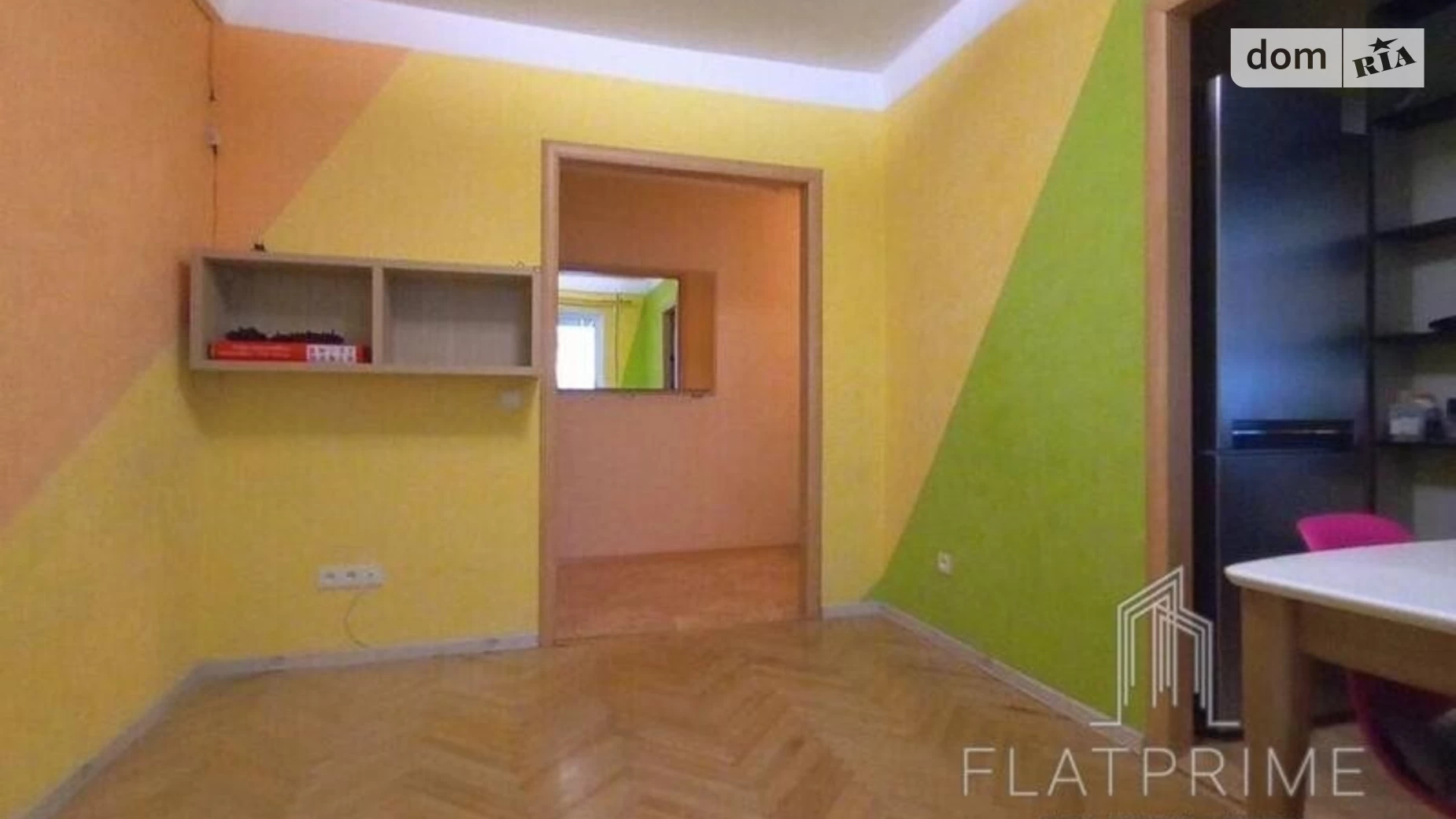 Продается 3-комнатная квартира 60 кв. м в Киеве, ул. Ивана Мыколайчука, 19А