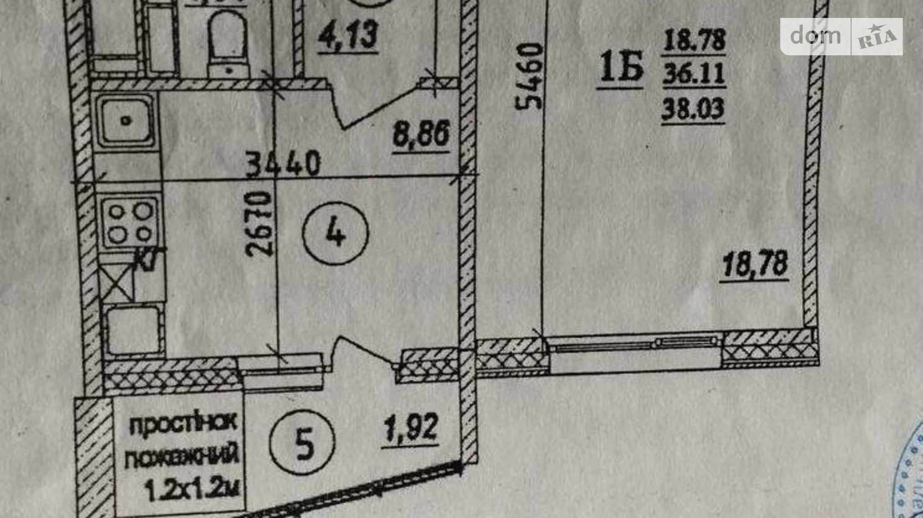 Продається 1-кімнатна квартира 40 кв. м у Полтаві, вул. Параджанова, 7