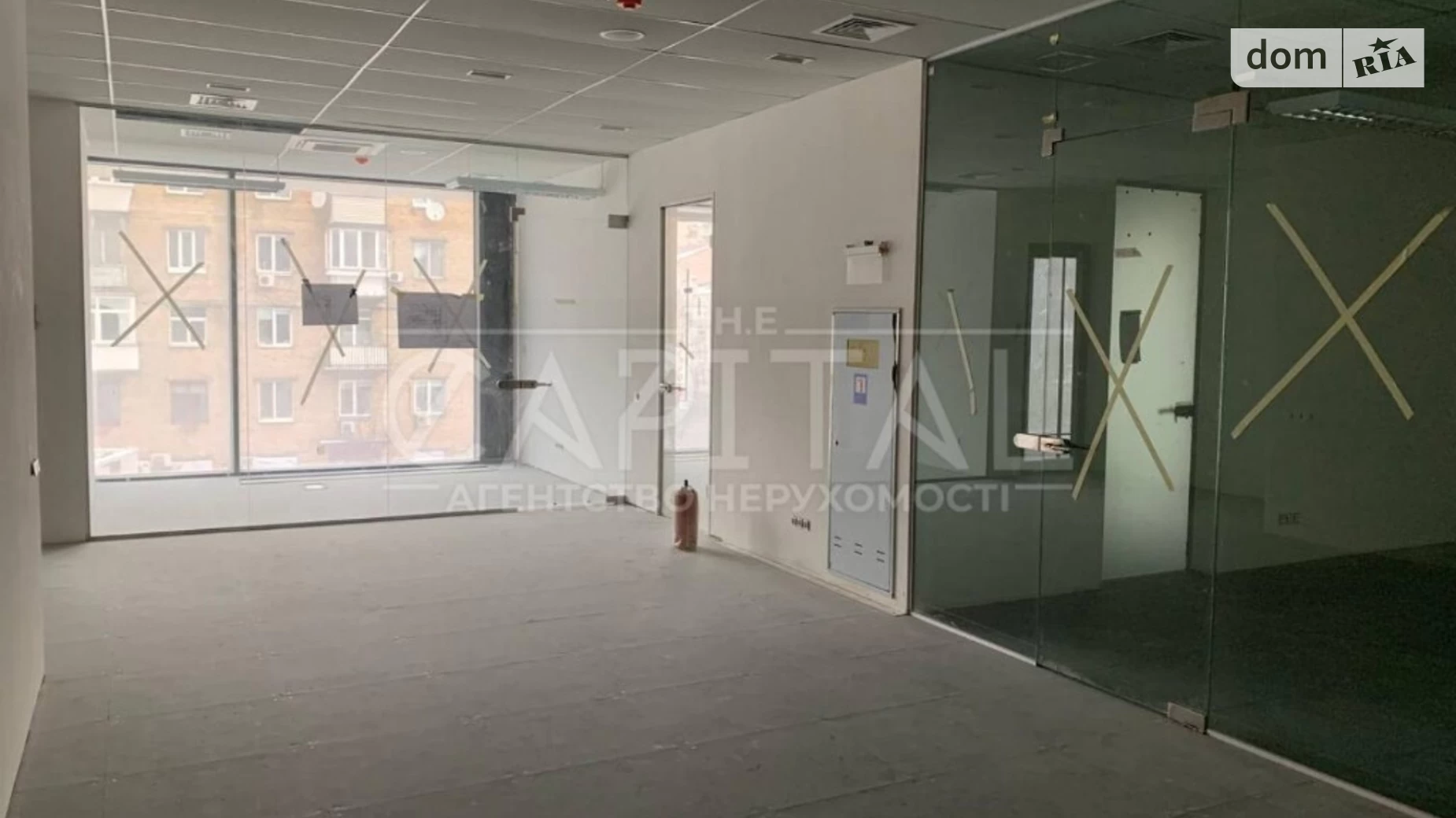 Сдается в аренду офис 1000 кв. м в бизнес-центре, цена: 20400 $ - фото 3