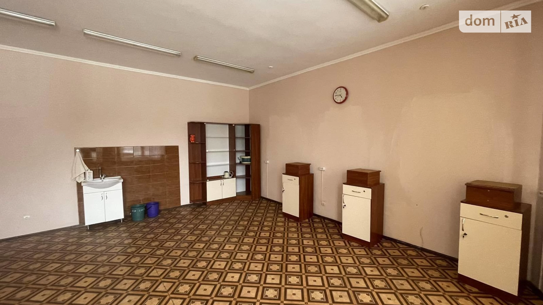 Продається приміщення вільного призначення 795.3 кв. м в 4-поверховій будівлі, цена: 570000 $ - фото 3