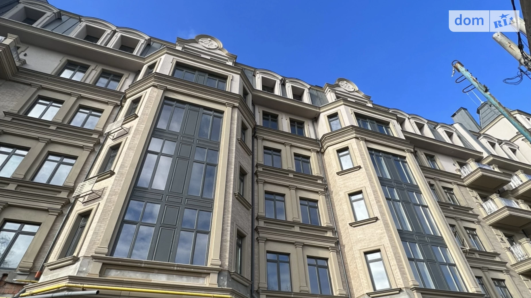 Продается 2-комнатная квартира 97 кв. м в Одессе, Фонтанская дор.