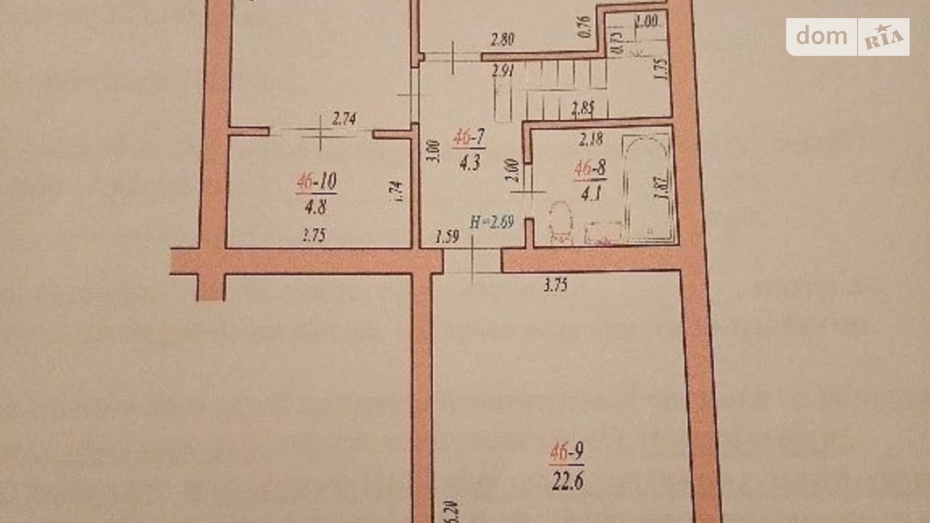 Продается 4-комнатная квартира 121 кв. м в Черновцах, ул. Мазепы Ивана, 10А