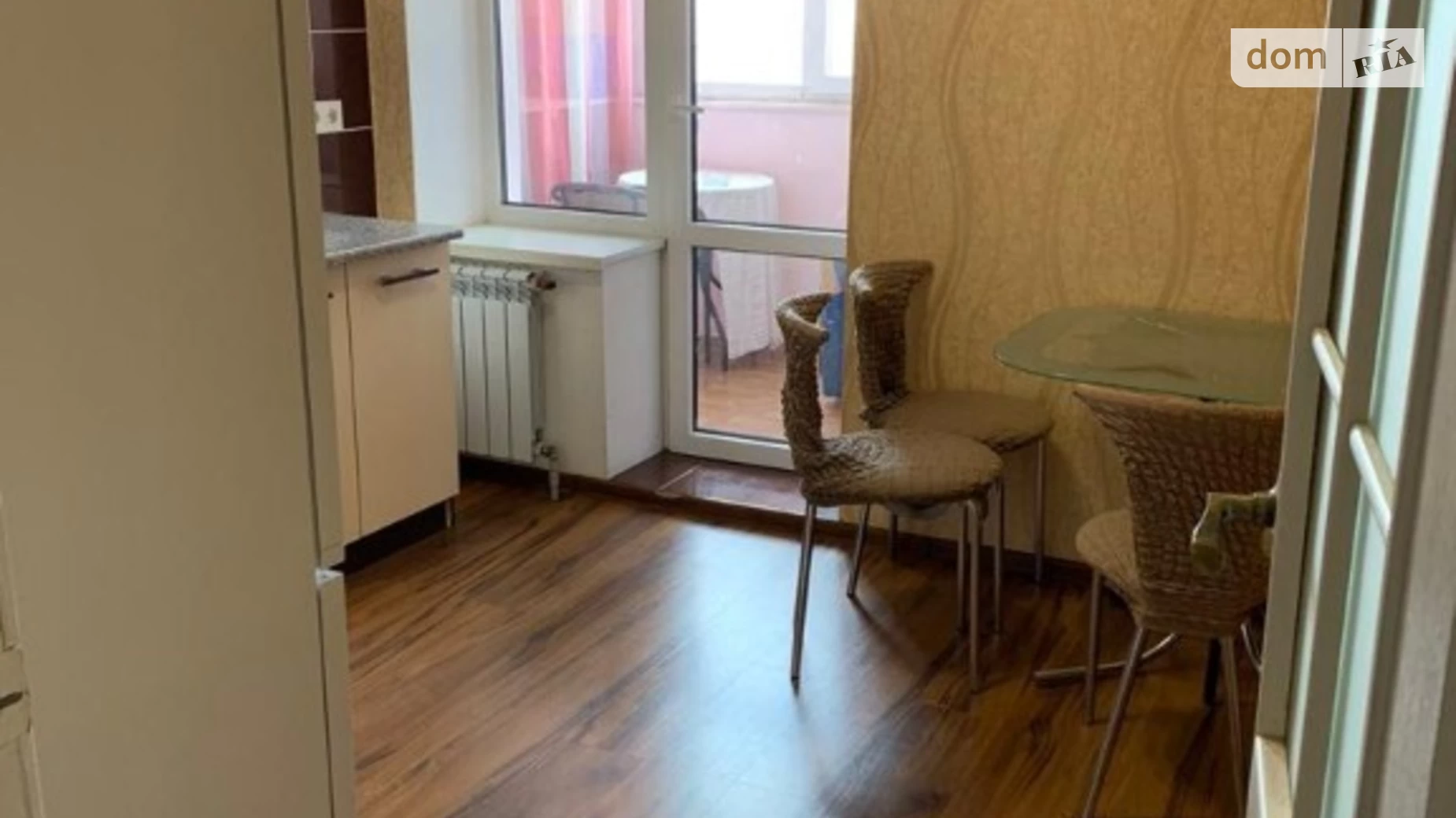 Продається 1-кімнатна квартира 41 кв. м у Одесі, вул. Палія Семена, 77