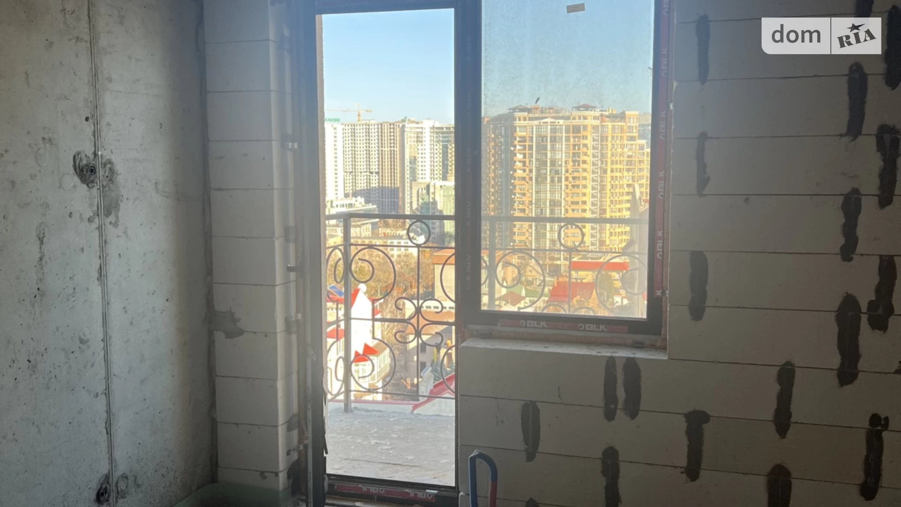 Продается 2-комнатная квартира 65 кв. м в Одессе, ул. Педагогическая, 23 - фото 2