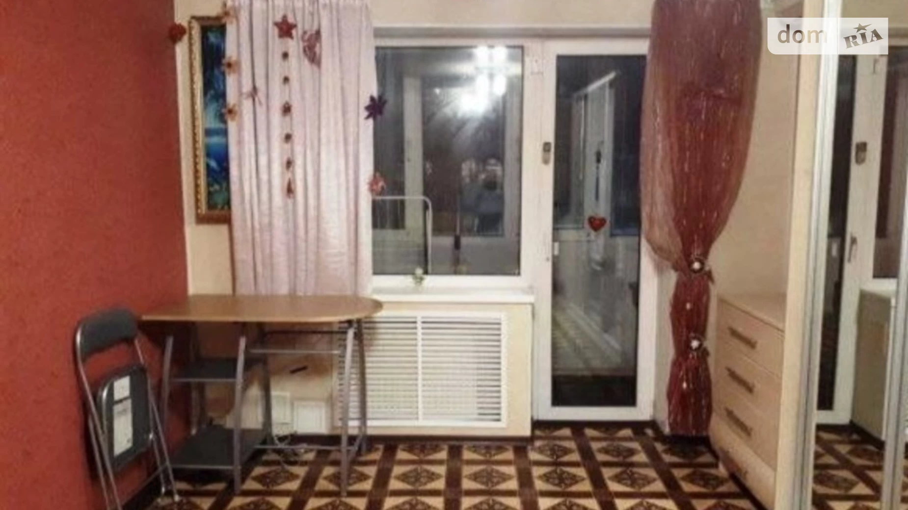 Продается 1-комнатная квартира 31 кв. м в Днепре, ул. Алана Шепарда(Суворова)