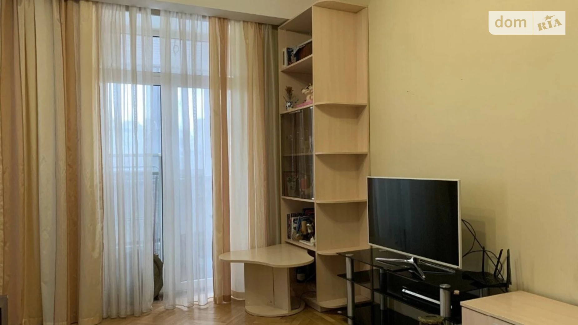 Продается 2-комнатная квартира 53 кв. м в Киеве, ул. Загоровская(Багговутовская), 36
