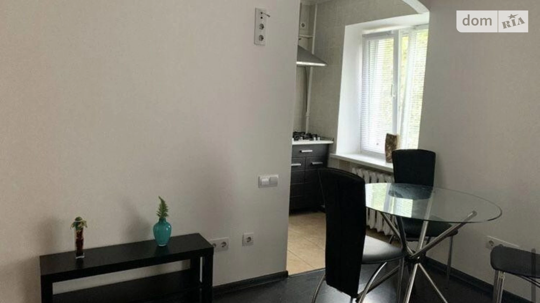 Продается 1-комнатная квартира 31 кв. м в Киеве, ул. Бастионная, 13 - фото 3