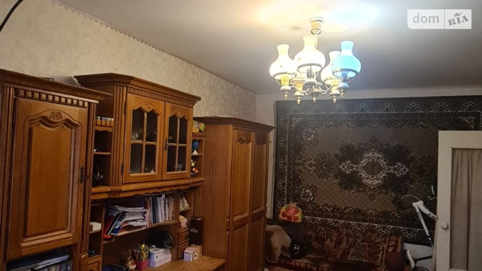 Продается 2-комнатная квартира 50 кв. м в Одессе, просп. Добровольского, 92