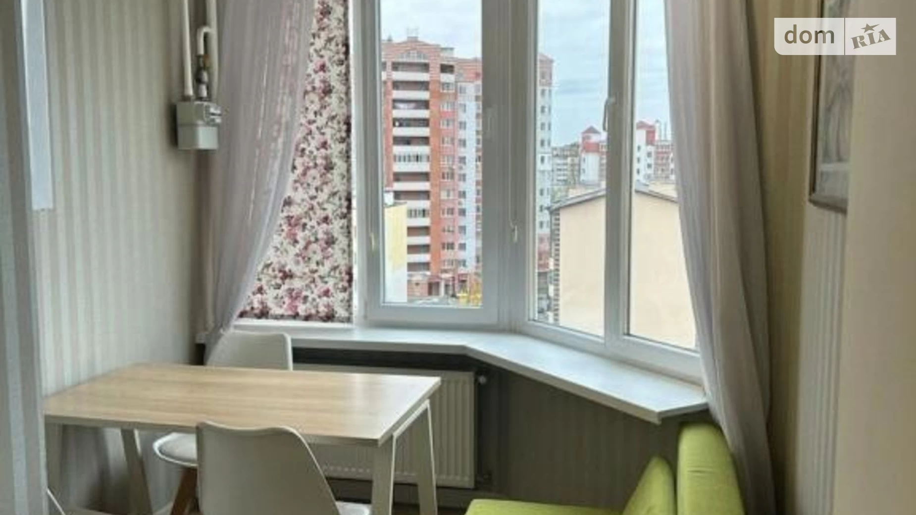Продается 2-комнатная квартира 68 кв. м в Софиевской Борщаговке, ул. Леси Украинки, 12