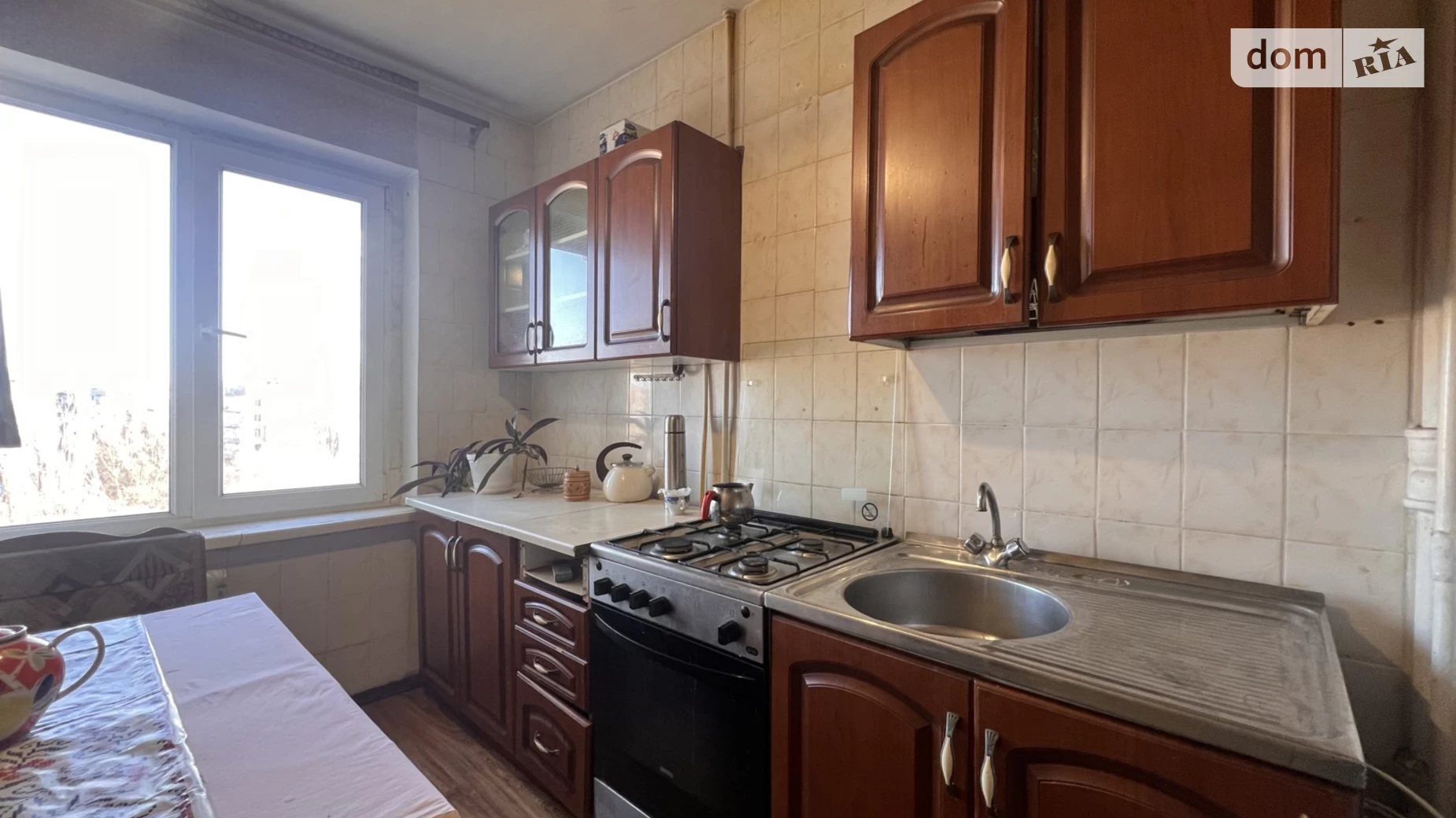 Продається 3-кімнатна квартира 62.4 кв. м у Одесі, просп. Небесної Сотні - фото 2