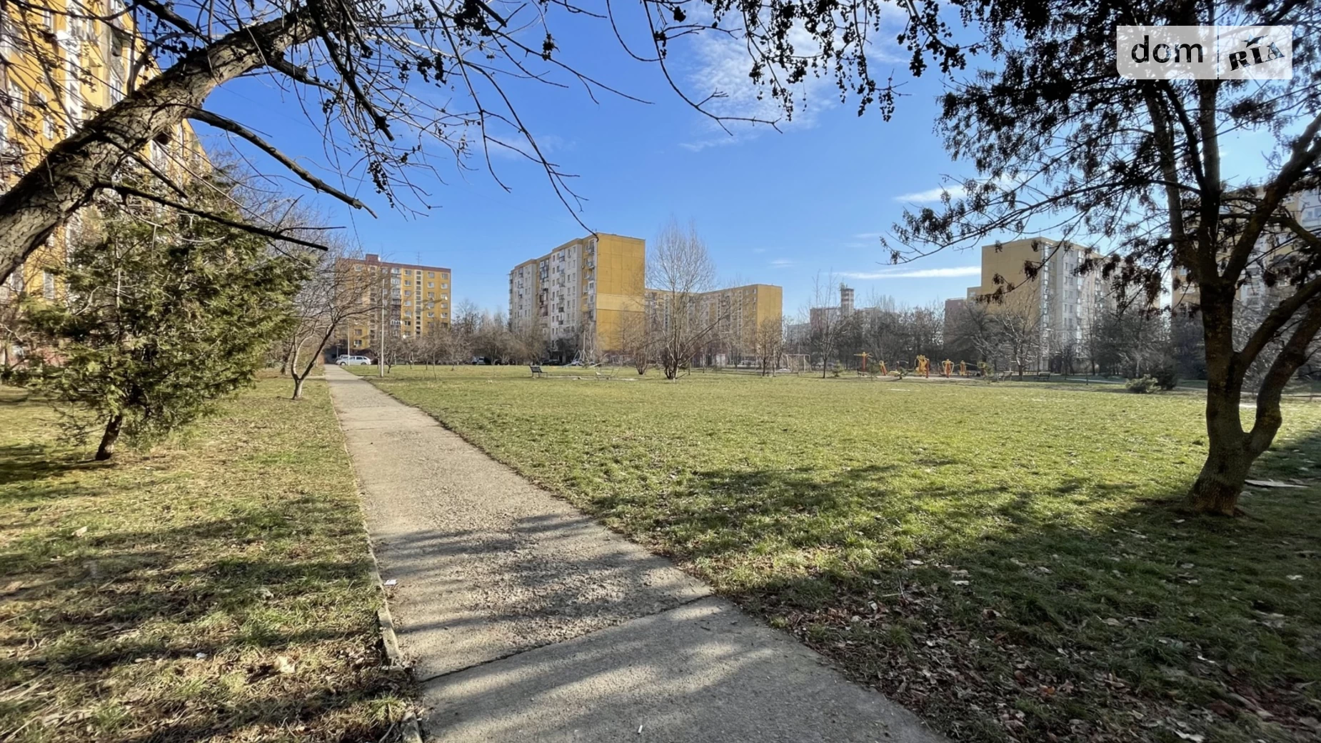 Продається 1-кімнатна квартира 32 кв. м у Ужгороді, вул. Героїв 128-ї Бригади(8-го Березня), 37 - фото 3