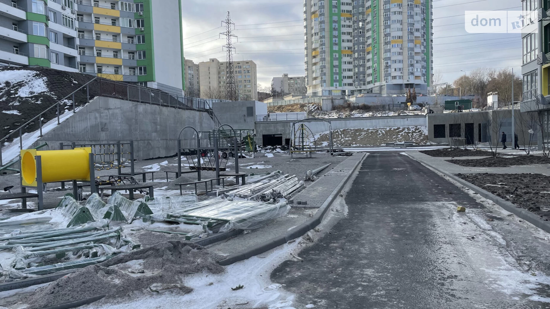 ул. Вышгородская, 45Г Подольский,Киев  Оболонь - фото 3