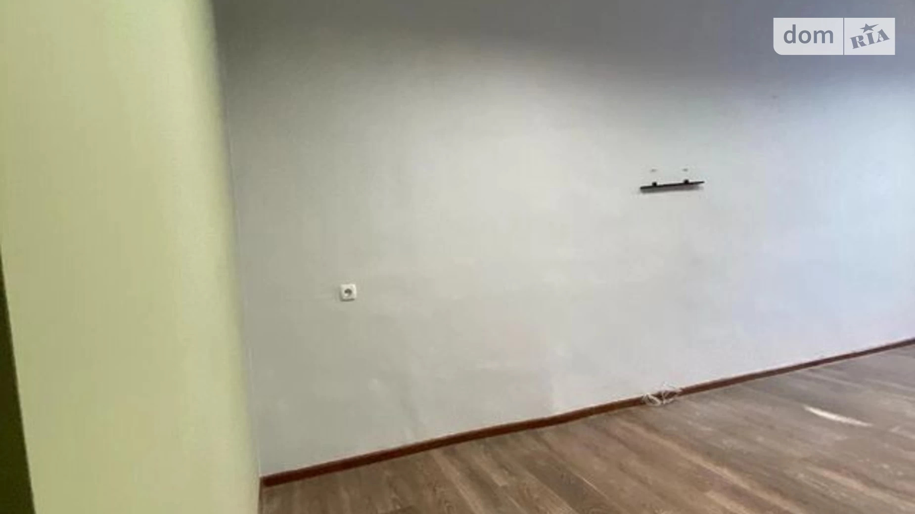 Сдается в аренду офис 22.9 кв. м в бизнес-центре, цена: 5980 грн - фото 2