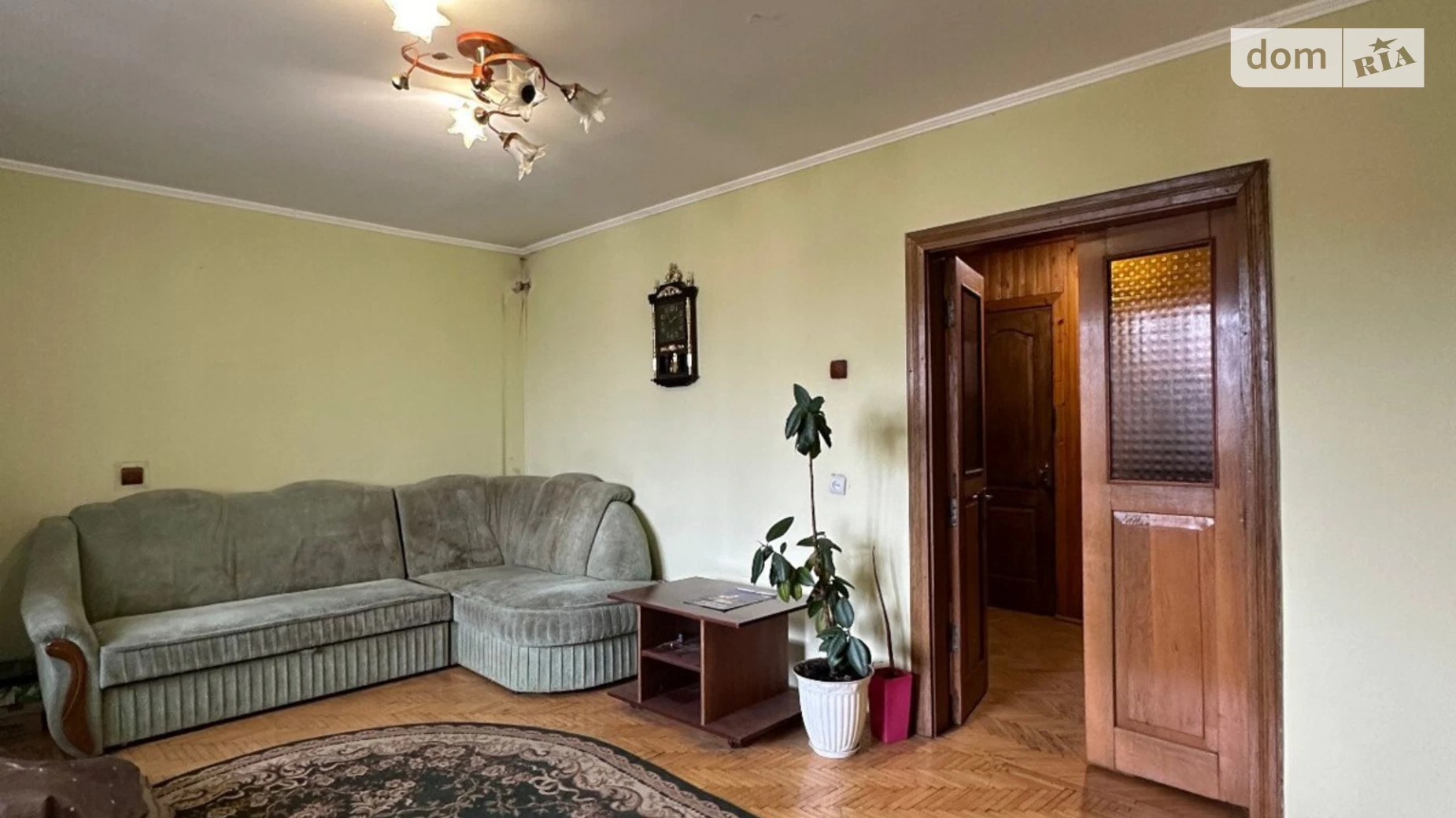Продается 3-комнатная квартира 79 кв. м в Ивано-Франковске, ул. Украинский Дивизии