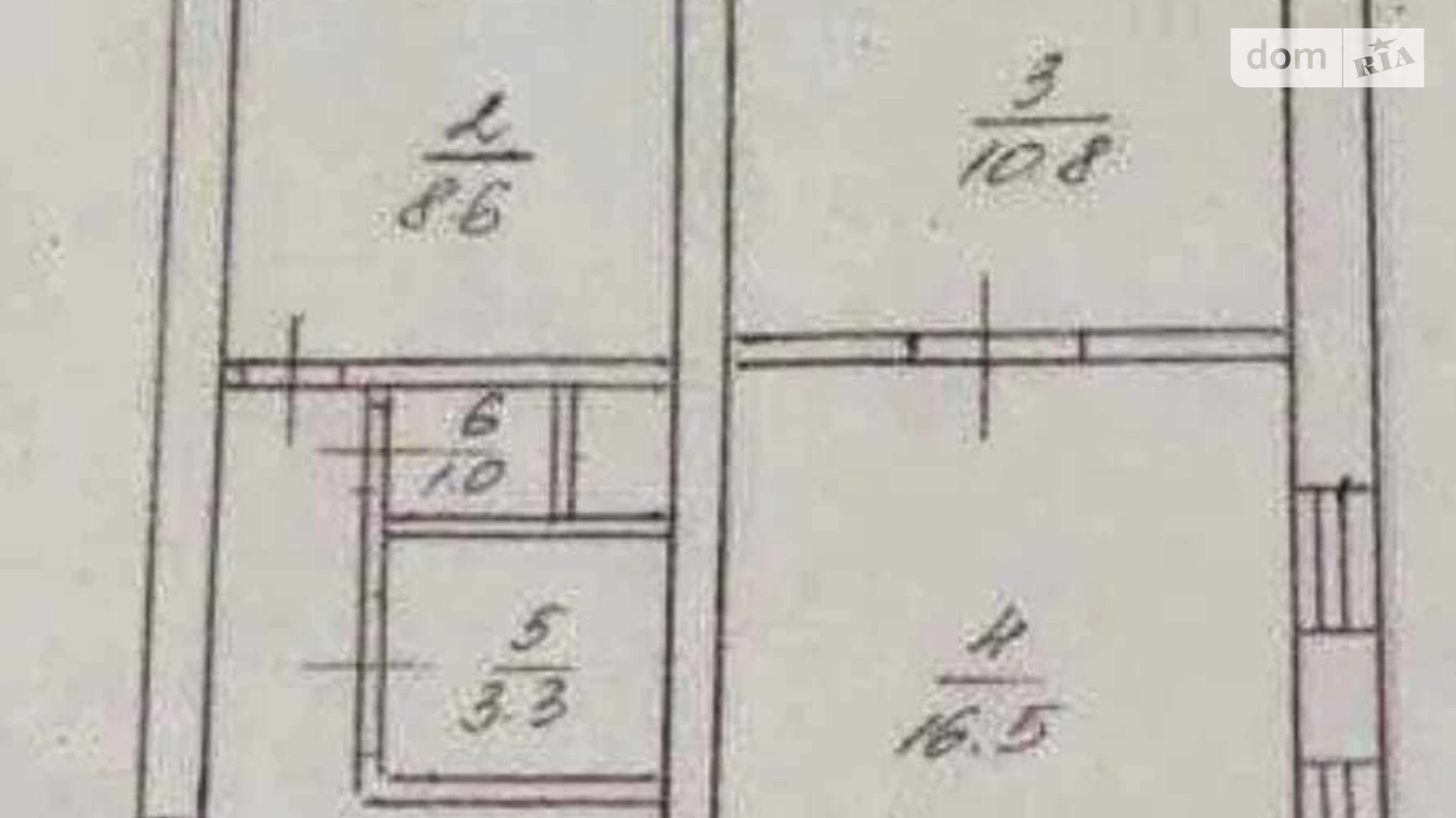 Продається 2-кімнатна квартира 46.4 кв. м у Світловодську, вул. Гагарина, 1