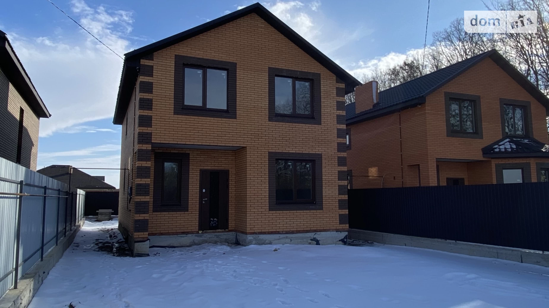 Продается дом на 2 этажа 125 кв. м с садом, цена: 85000 $ - фото 4
