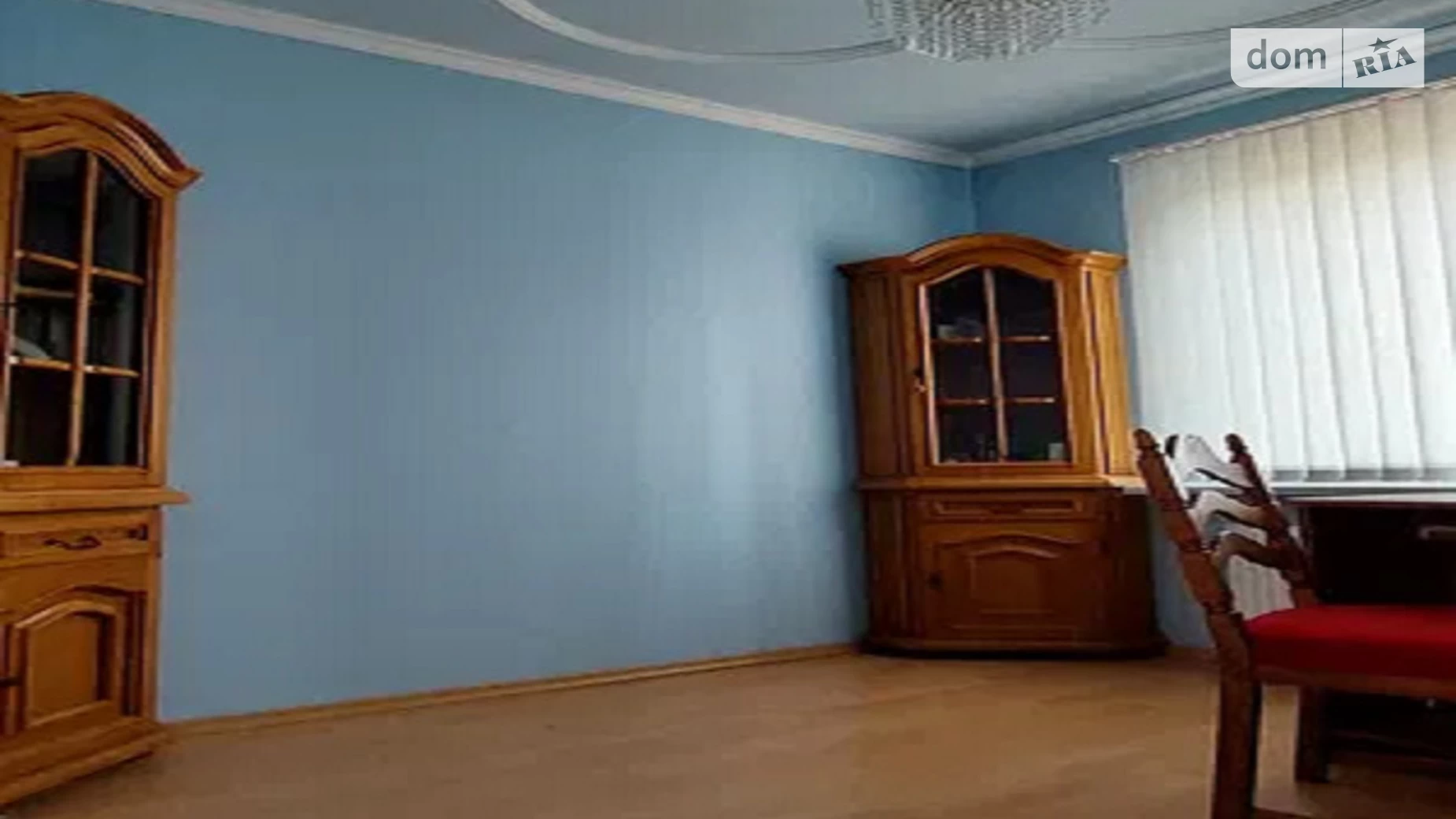 Продается 3-комнатная квартира 62 кв. м в Одессе, просп. Добровольского, 92
