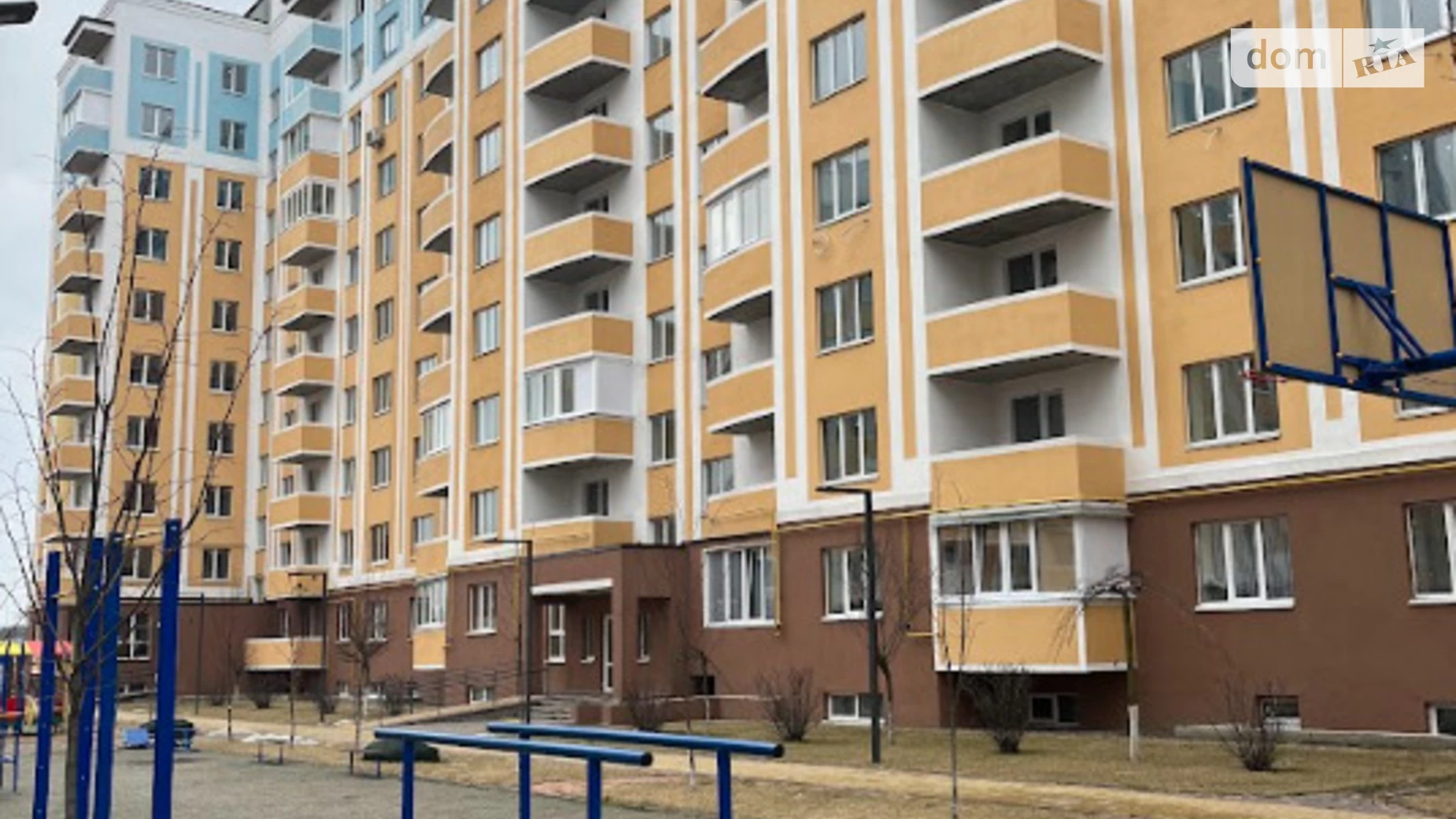 Продается 3-комнатная квартира 72 кв. м в Буче, ул. Ивана Кожедуба