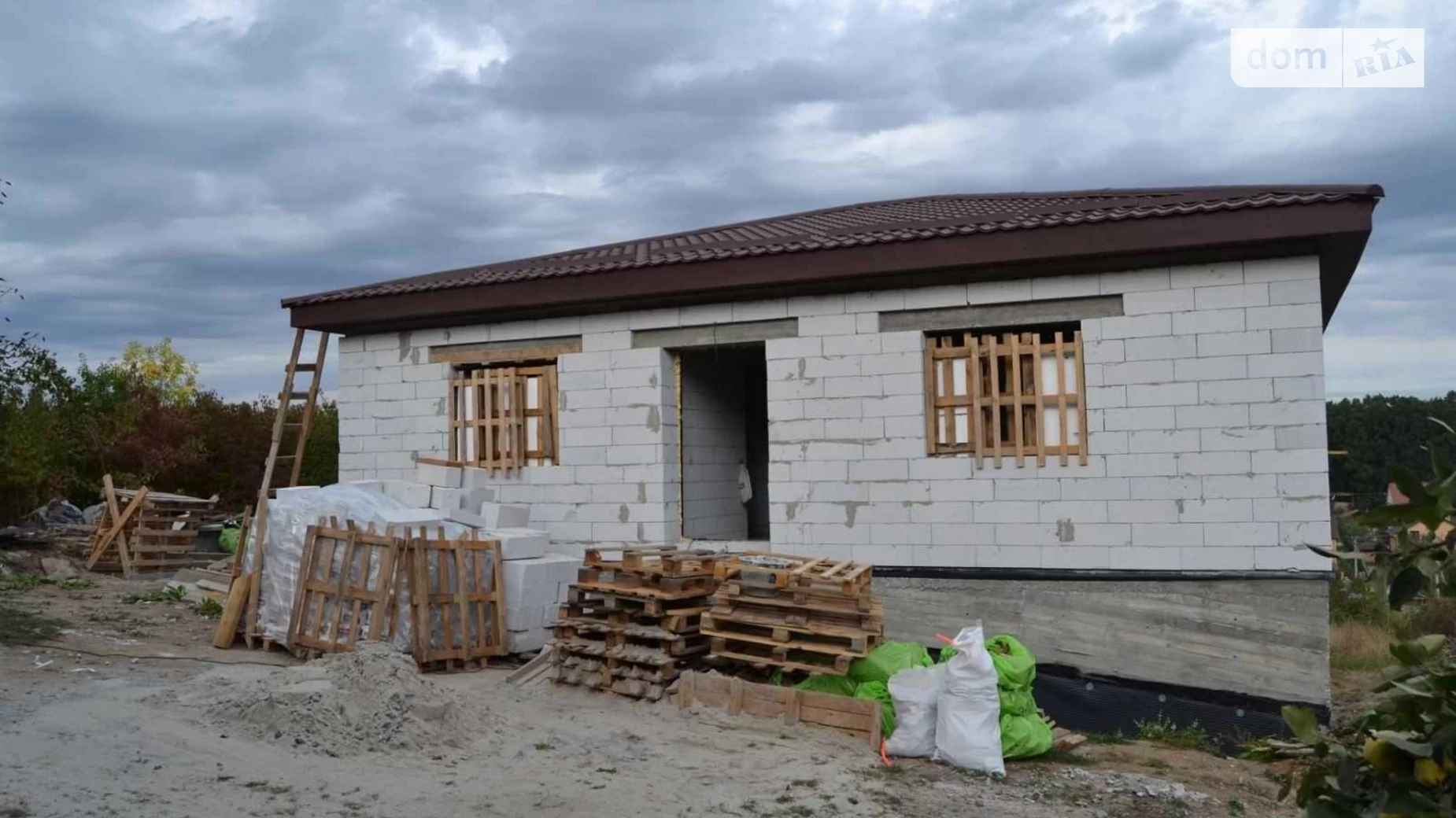 Продается одноэтажный дом 120 кв. м с беседкой, цена: 92000 $ - фото 3