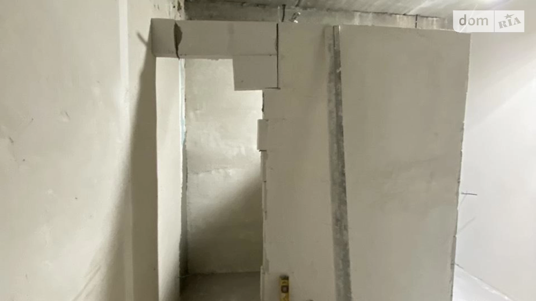 Продается офис 77 кв. м в бизнес-центре, цена: 65000 $ - фото 3