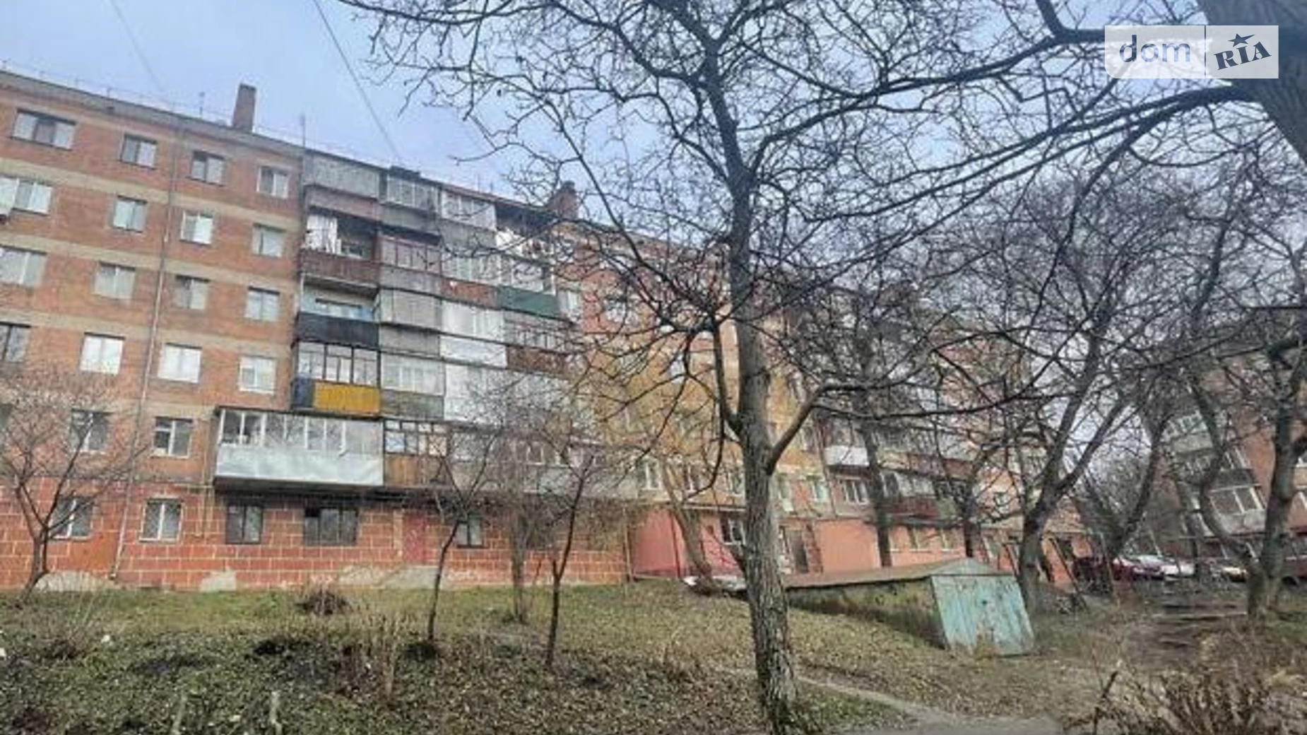 Продается 3-комнатная квартира 52 кв. м в Хмельницком