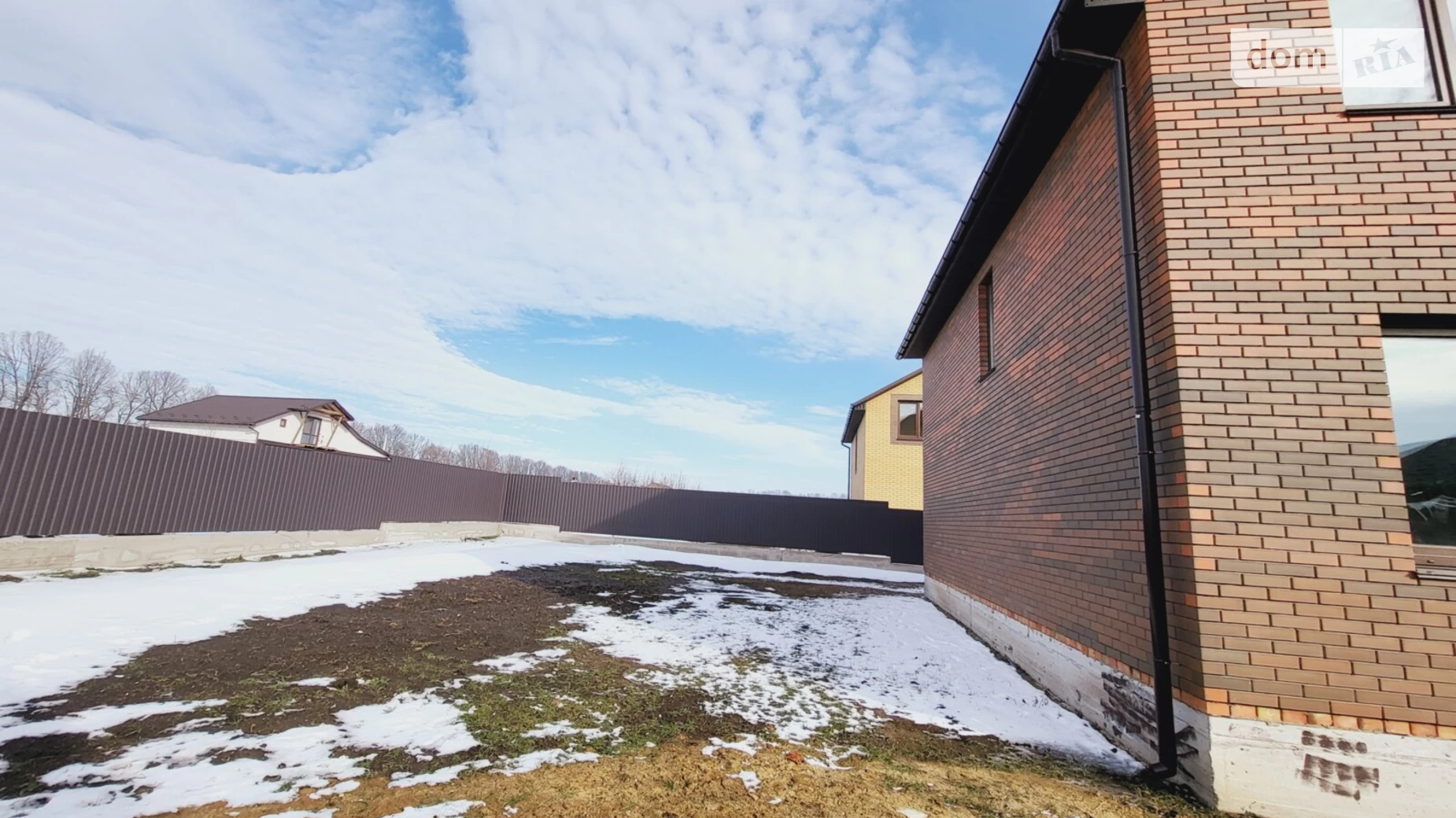 Продается дом на 2 этажа 125 кв. м с бассейном, цена: 88000 $ - фото 3