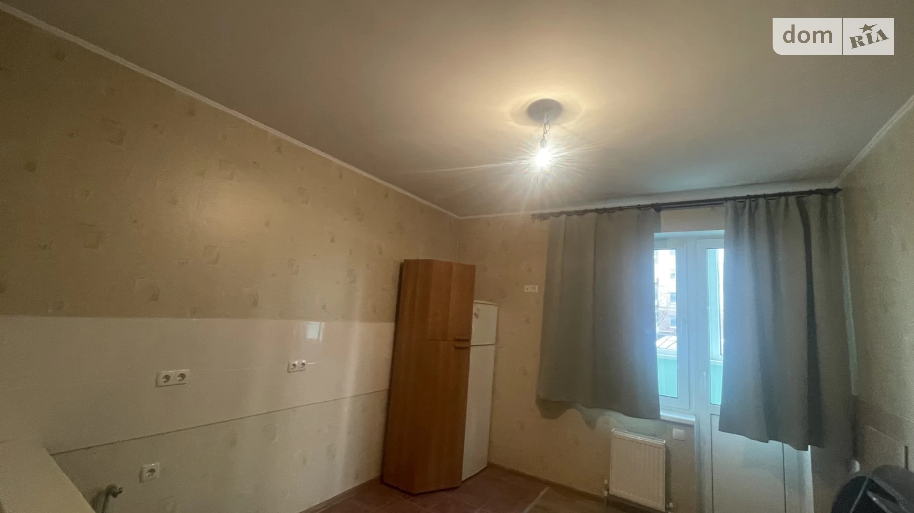 Продается 1-комнатная квартира 41.7 кв. м в Одессе, мас. Радужный, 1 - фото 2