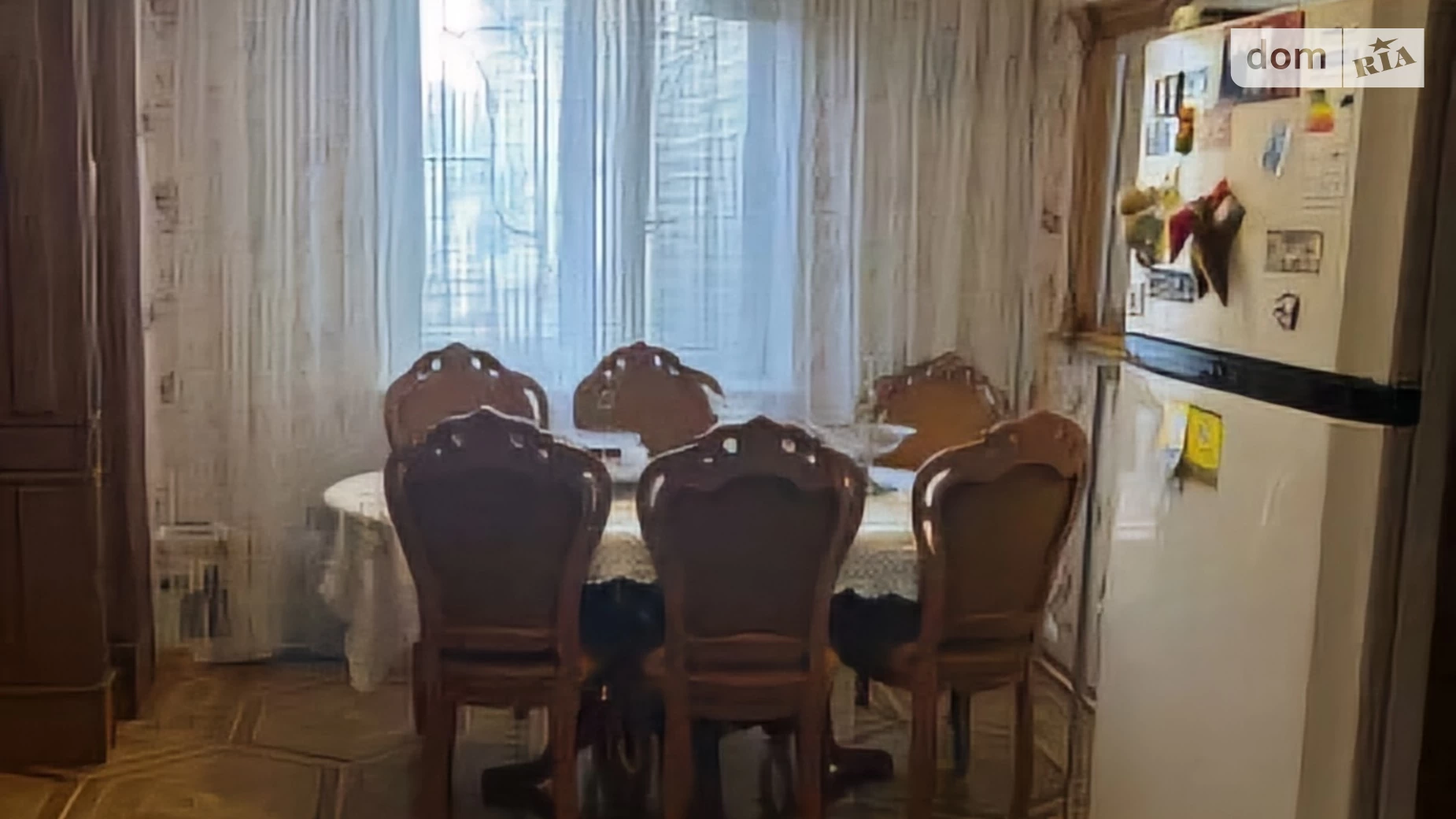 Продается 4-комнатная квартира 130 кв. м в Одессе, ул. Бабаджаняна Маршала