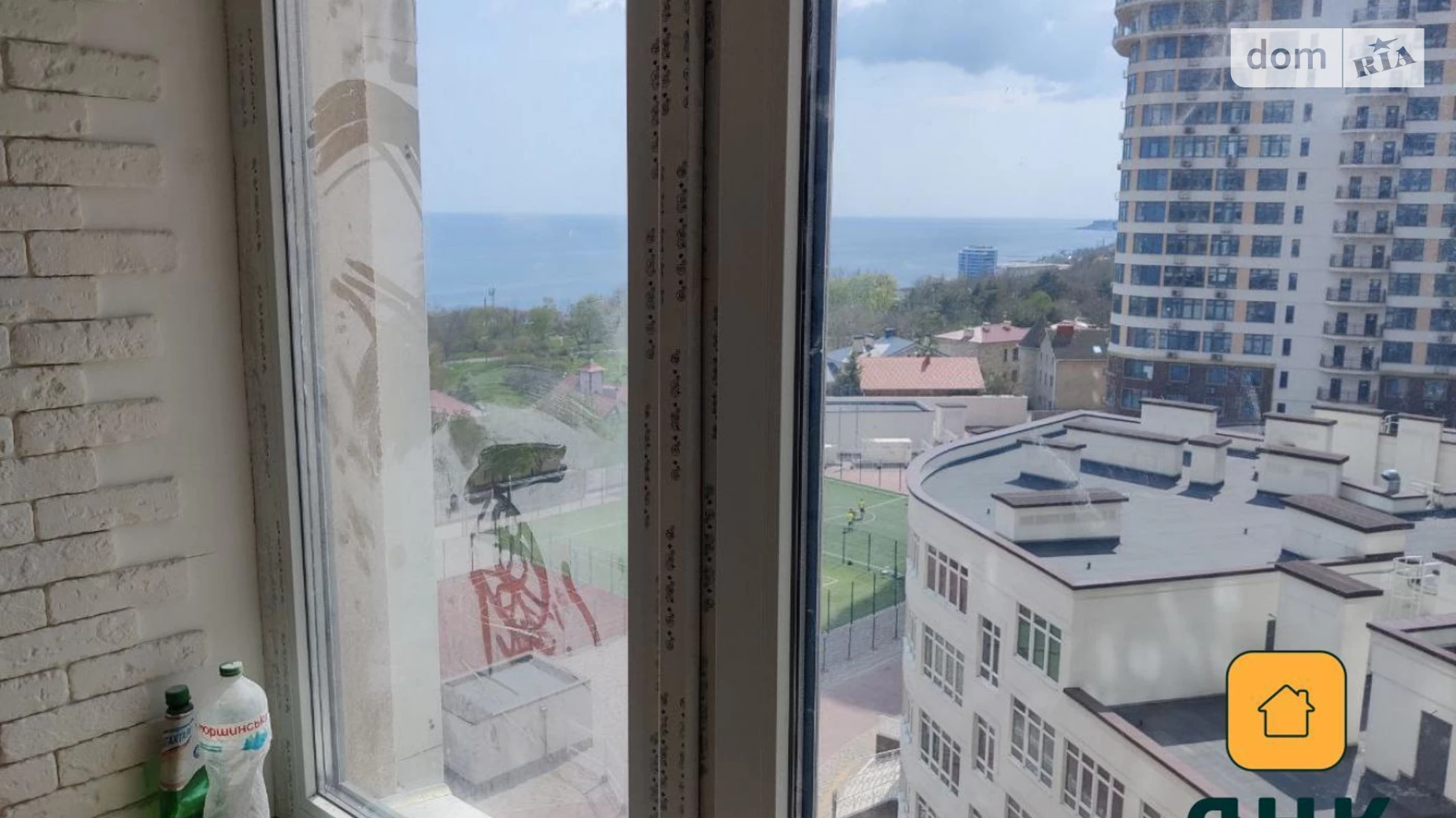 Продается 1-комнатная квартира 44 кв. м в Одессе, ул. Валерия Самофалова, 16А/5 - фото 2