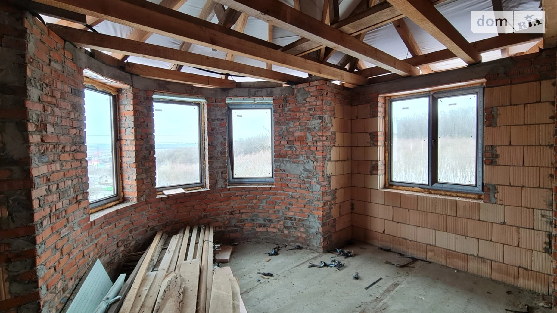 Продается дом на 2 этажа 140 кв. м с террасой, цена: 65000 $ - фото 2