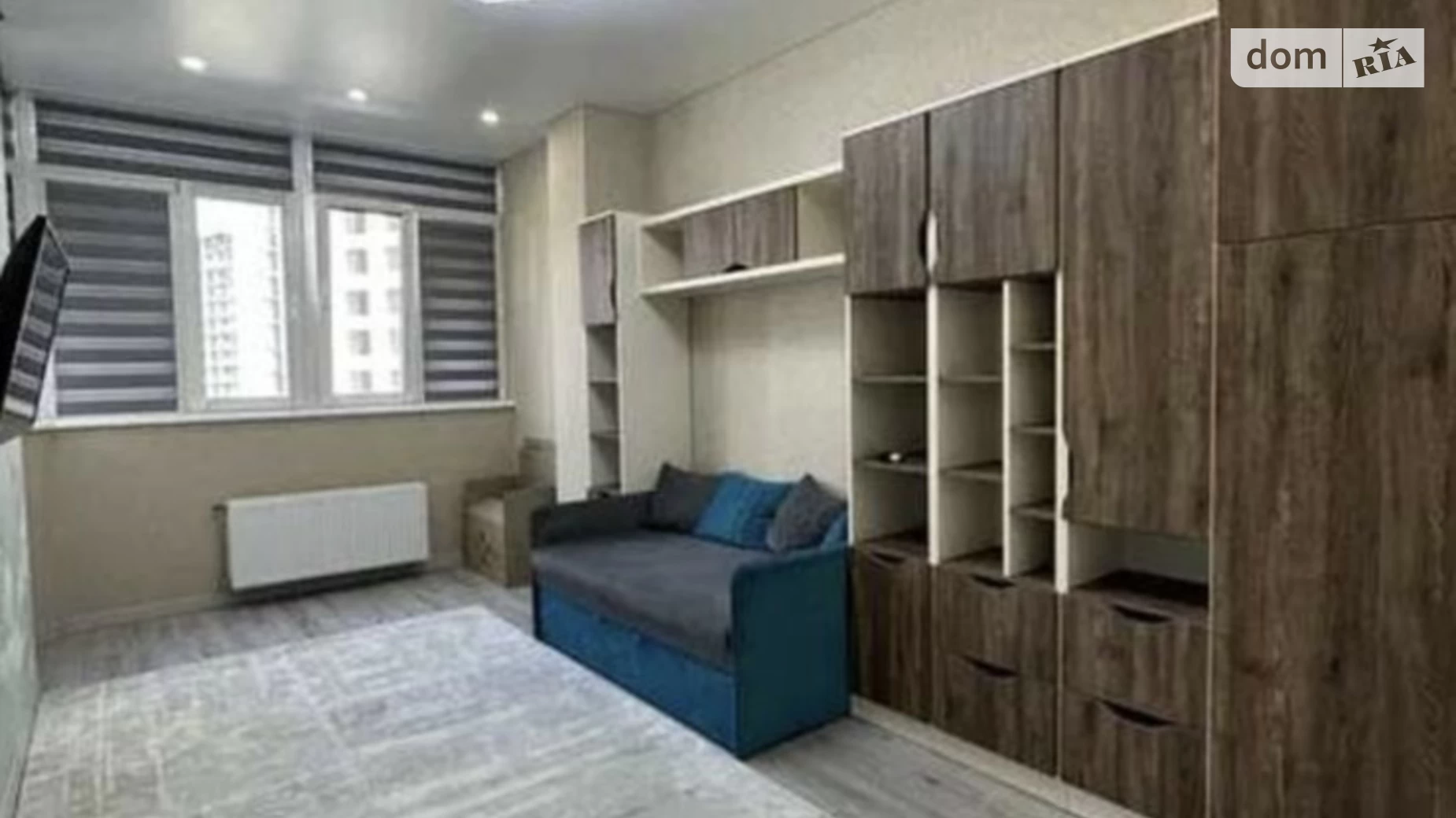 Продается 2-комнатная квартира 84 кв. м в Одессе, плато Гагаринское, 9