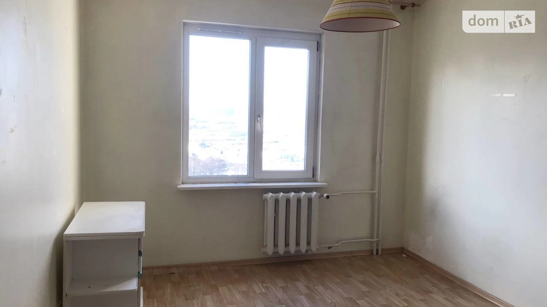 Продается 3-комнатная квартира 108 кв. м в Киеве, Харьковское шоссе, 56