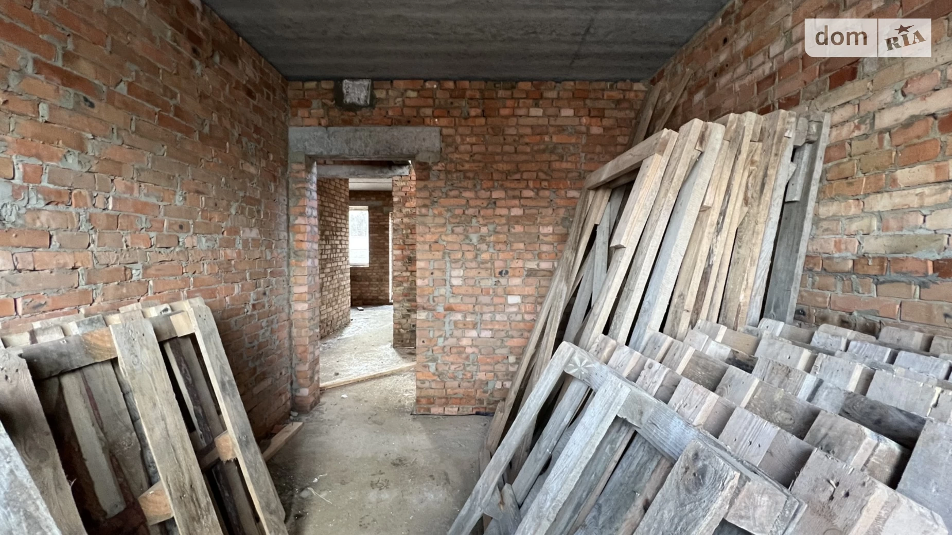 Продается дом на 2 этажа 125 кв. м с участком, цена: 82000 $ - фото 3