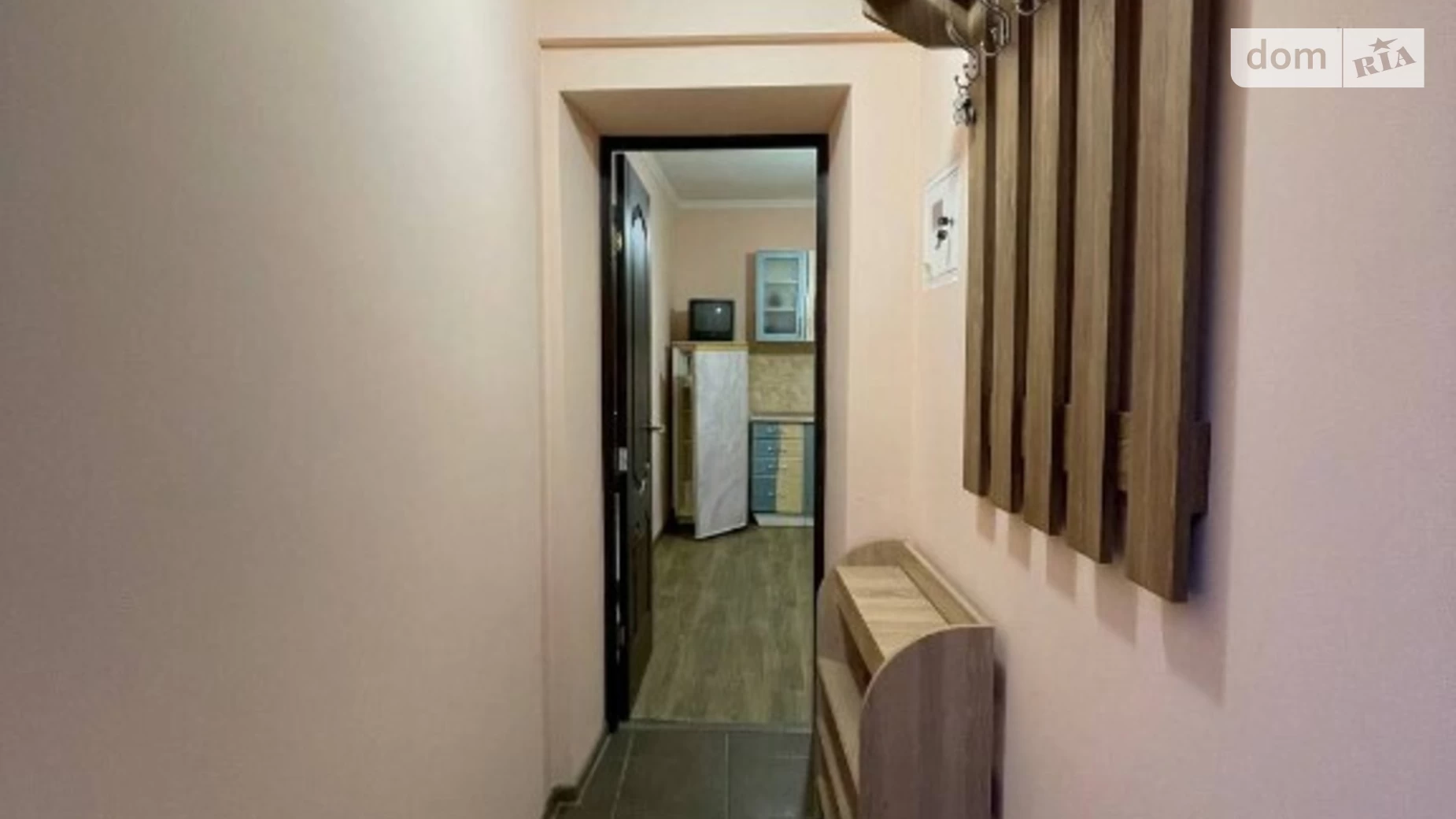 Продается 1-комнатная квартира 30.3 кв. м в Одессе, пер. Митракова