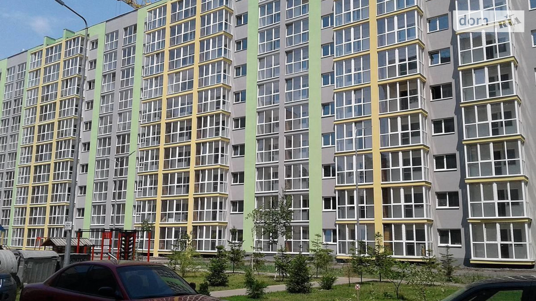 Продается 1-комнатная квартира 55 кв. м в Киеве, ул. Николая Винграновского, 2
