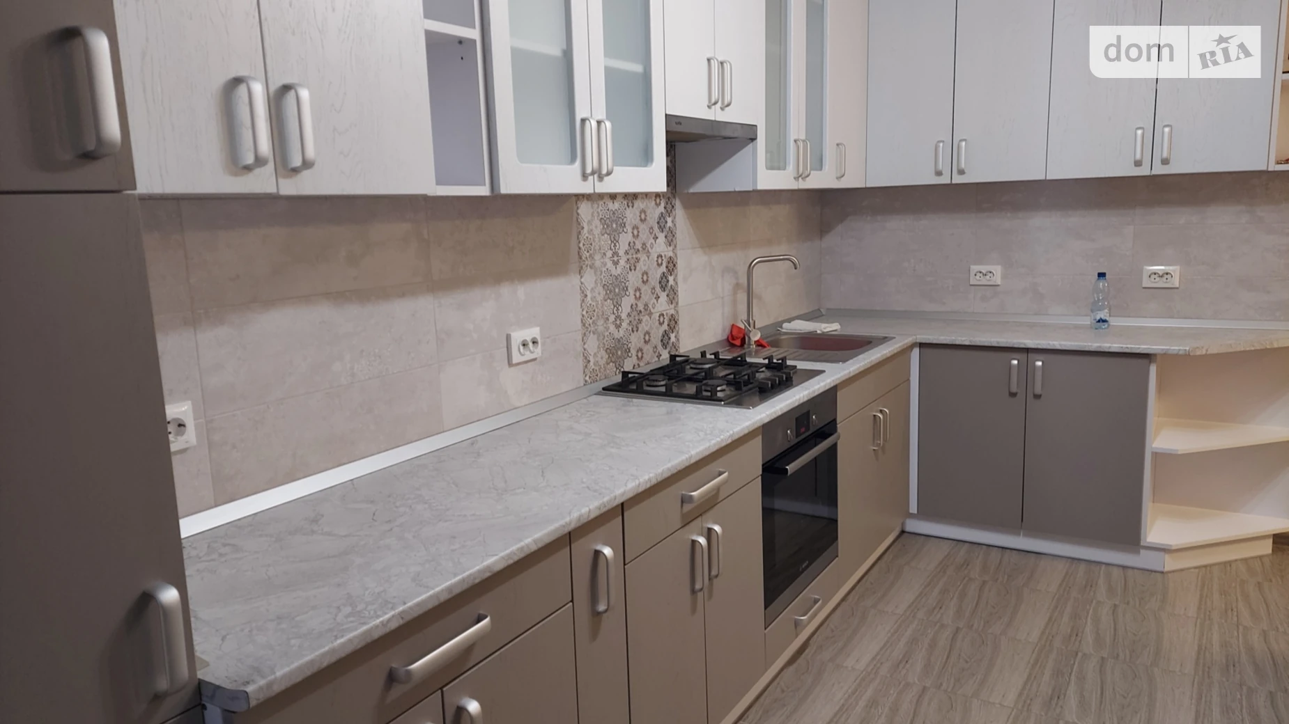 1-комнатная квартира 42 кв. м в Тернополе, ул. Галицкая - фото 3