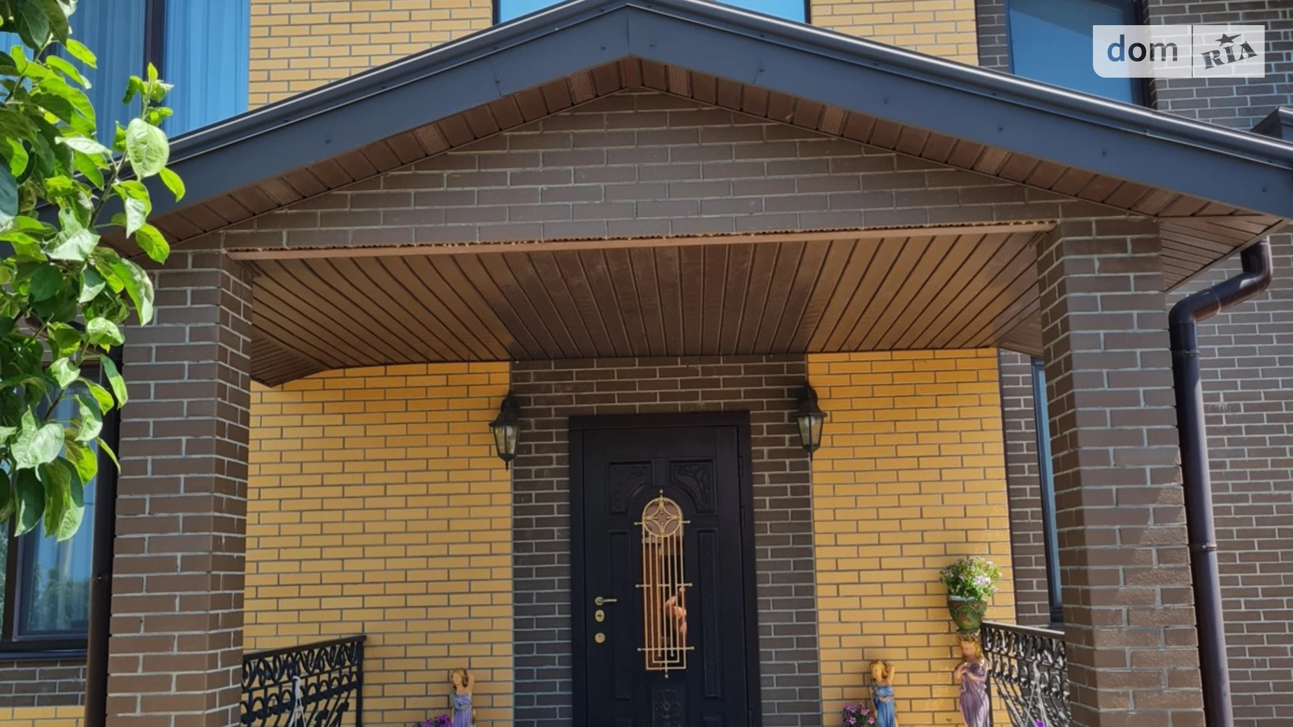 Продается дом на 2 этажа 275 кв. м с участком, цена: 440000 $ - фото 2