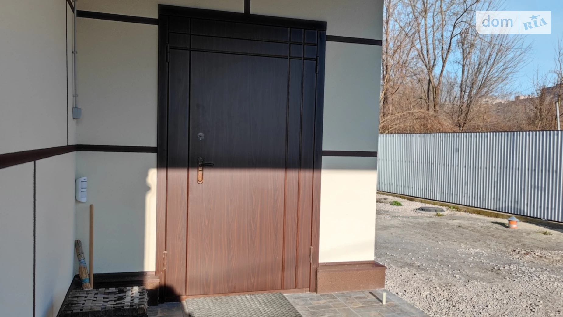 Продается дом на 2 этажа 283.6 кв. м с садом, цена: 185000 $ - фото 4