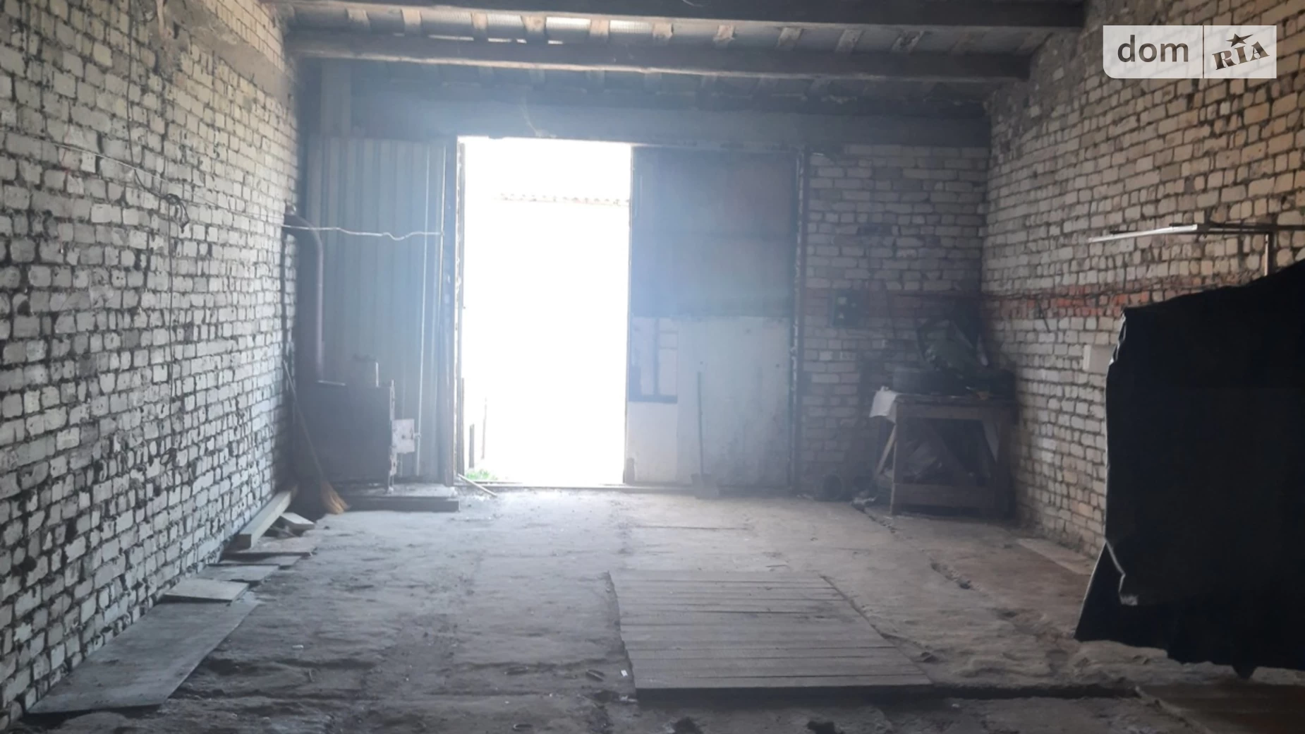 Продається окремий гараж під вантажівку / автобус на 72 кв. м, цена: 12500 $ - фото 4