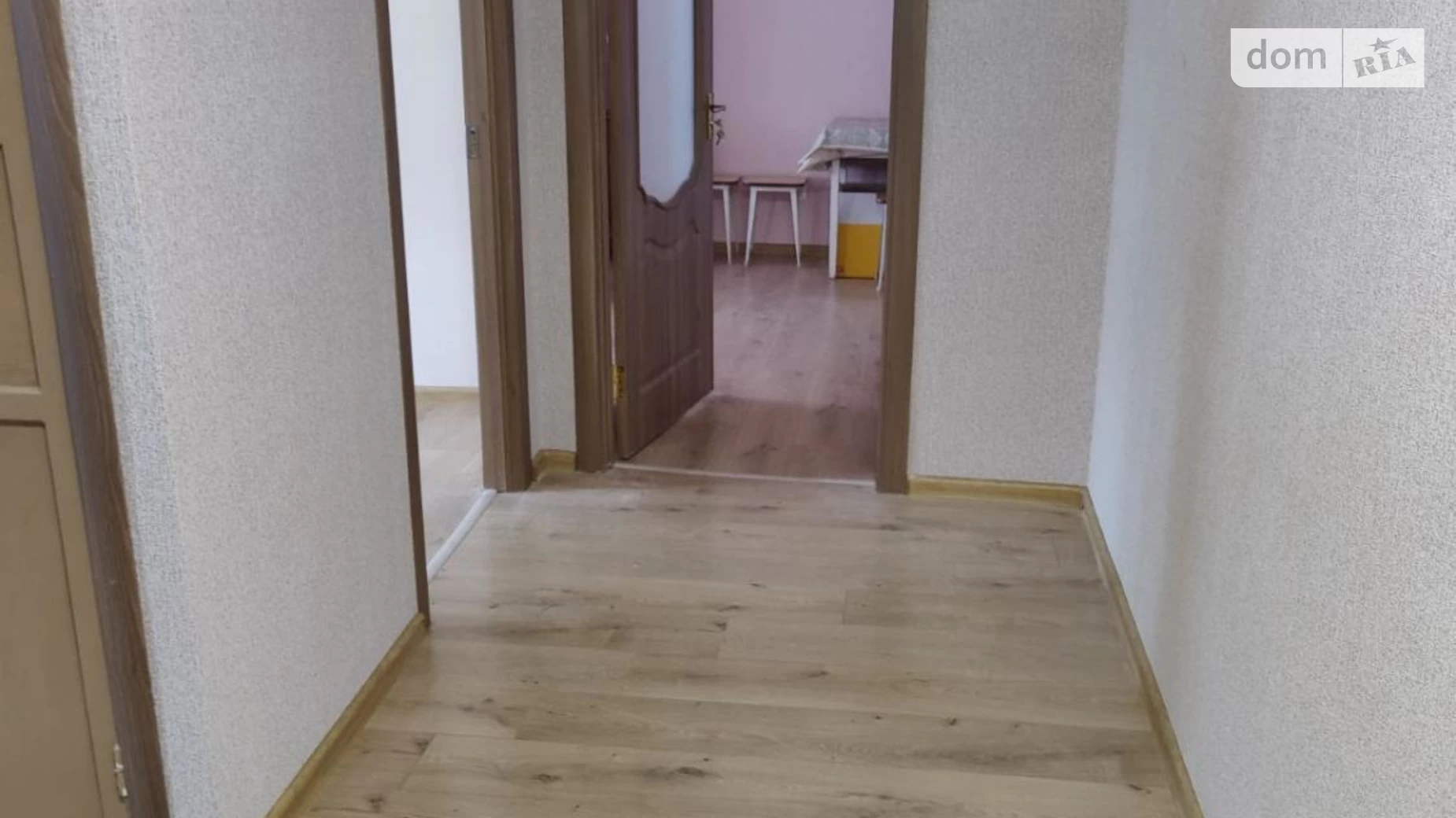 Продається 3-кімнатна квартира 58 кв. м у Хмельницькому - фото 4