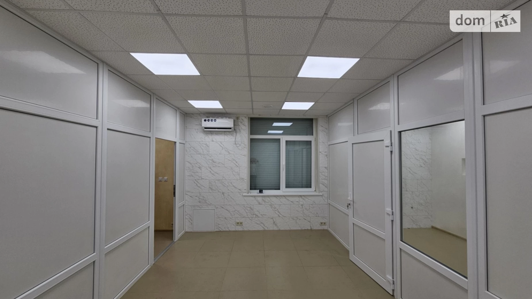 Продается объект сферы услуг 57.4 кв. м в 1-этажном здании, цена: 44900 $ - фото 2