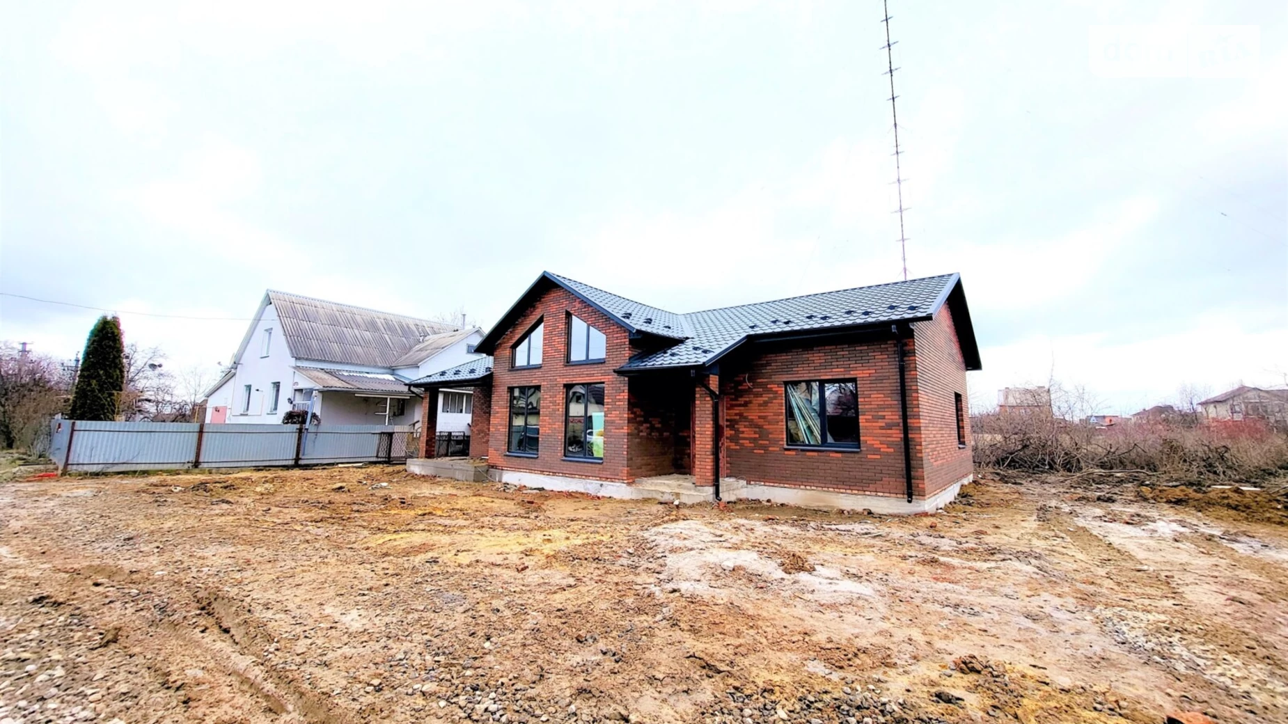 Продается одноэтажный дом 120 кв. м с верандой, цена: 130000 $ - фото 4