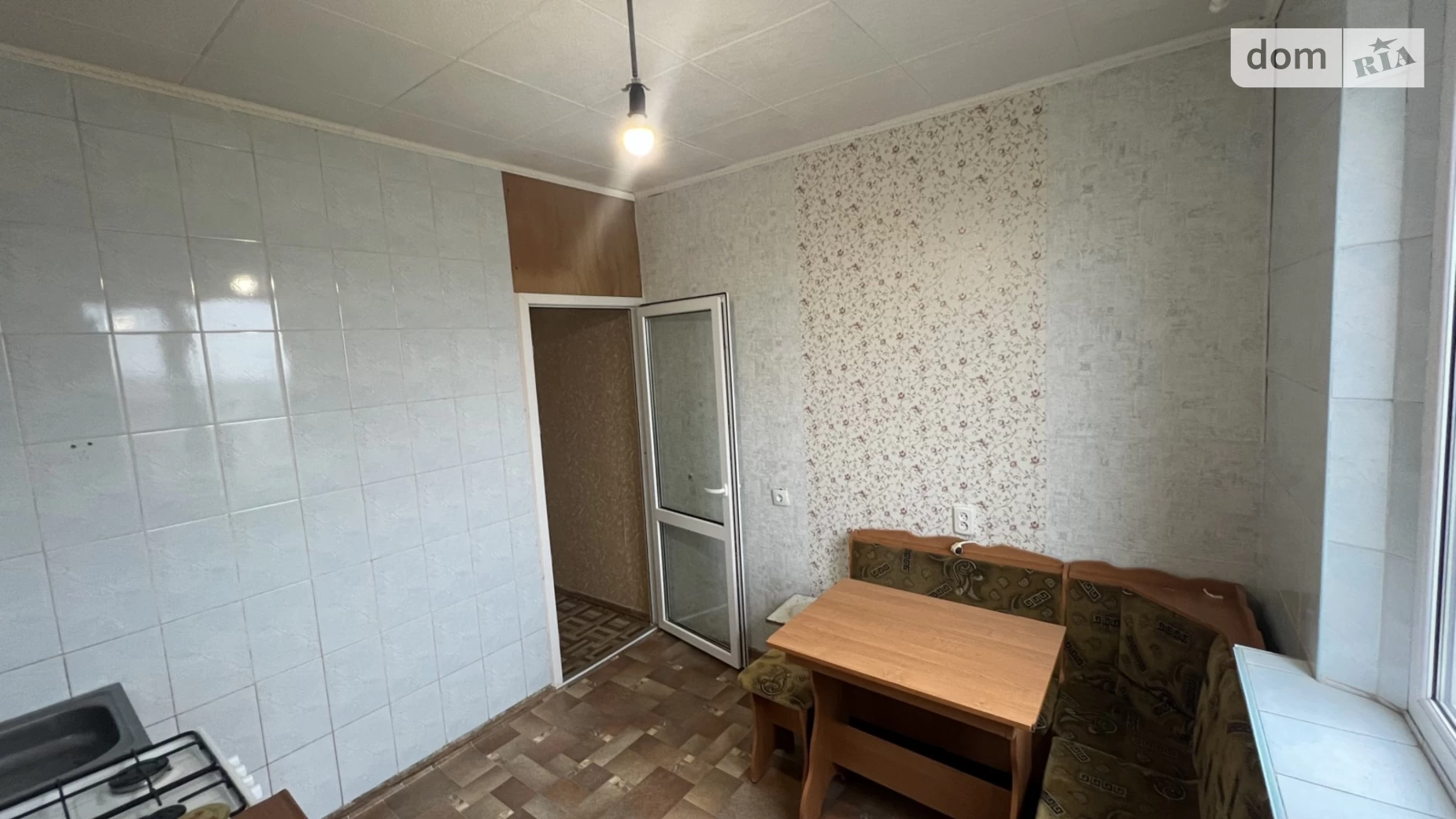 Продается 2-комнатная квартира 56 кв. м в Солоницевке, ул. Богдана Хмельницкого, 18 - фото 2
