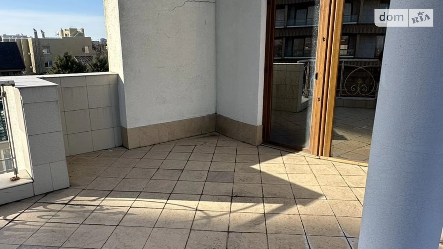Продается дом на 3 этажа 500 кв. м с камином, цена: 620000 $ - фото 3