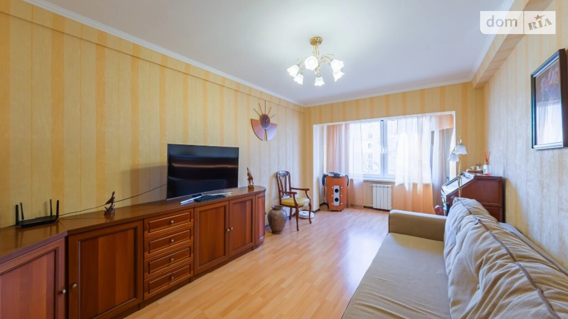 Продается 3-комнатная квартира 72.7 кв. м в Киеве, ул. Ивана Выговского(Маршала Гречко), 24А - фото 2