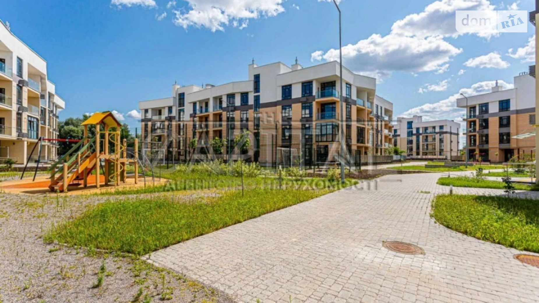 Продается 2-комнатная квартира 67.21 кв. м в Киеве, ул. Дубищанская, 5 - фото 2